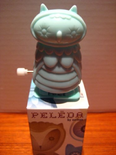 Pelėda figure by Nathan Jurevicius, produced by Toytokyo. Front view.