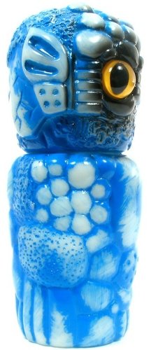 KoChaos Mini - GID w/ Blue Rub figure by Mori Katsura, produced by Realxhead. Front view.