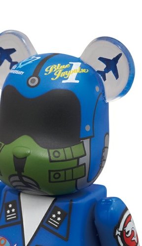 Blue Impulse Be@rbrick 100% no.1 figure by Blue Impulse, produced by Medicom Toy. Front view.