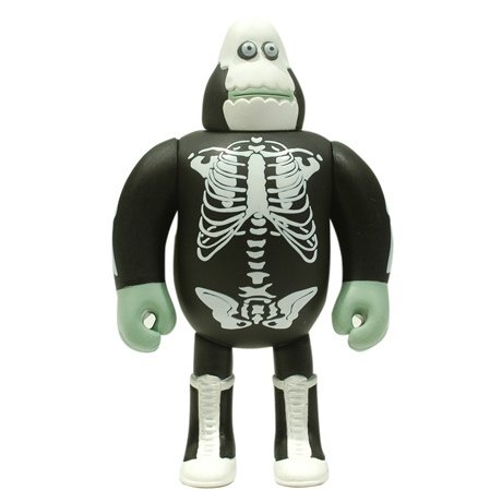 Bonus figure by James Jarvis, produced by Amos Toys. Front view.