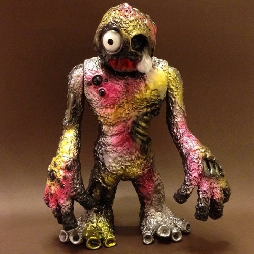 Uchukyojin (宇宙巨人) Space Giant - NYCC 2013 figure by Angel Abby, produced by Angel Abby. Front view.