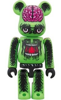ZacPac Be@rbrick 100% figure by Maxx242, produced by Medicom Toy. Front view.