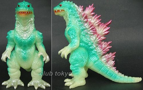Godzilla 1999 (Mire-Goji) Glow Green Spray Event Exclusive figure by Yuji Nishimura, produced by M1Go. Front view.
