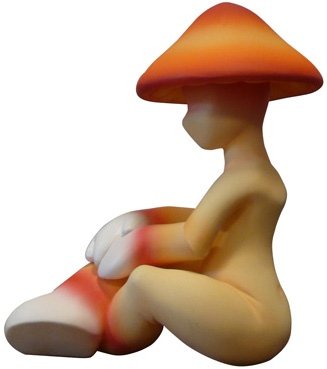 Mycena figure by Synchra, produced by Patch Together. Front view.
