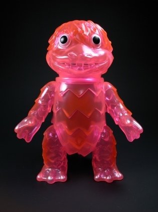 Tokoji Seijin - Clear Pink  figure by Koji Harmon (Cometdebris), produced by Gargamel. Front view.