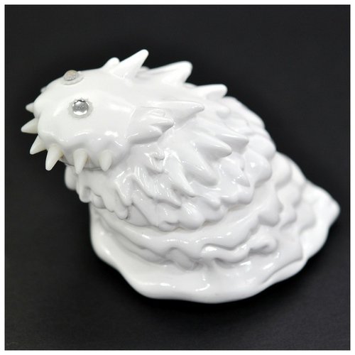 Liquid Erosion  figure by Hiroto Ohkubo, produced by Instinctoy. Front view.