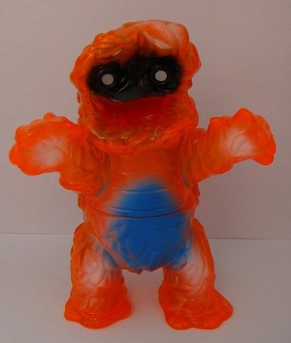 mini Hedoran - clear orange blue spray figure, produced by Gargamel. Front view.