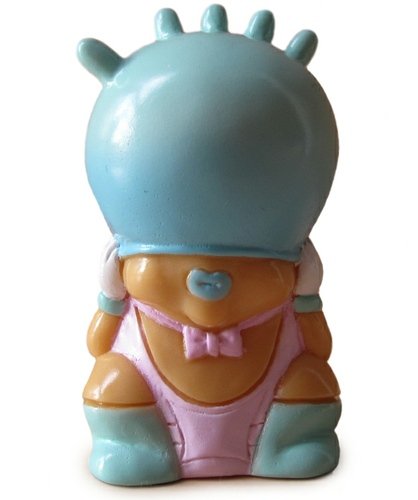 Fuusen - Toy+Life Exclusive figure by Atom A. Amaresura, produced by Realxhead. Front view.