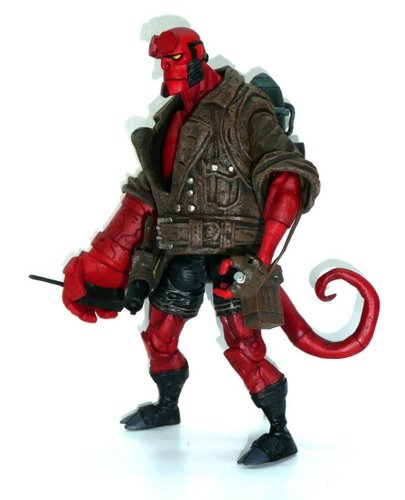 Hellboy with Rocket Pack figure by Mike Mignola, produced by Mezco Toyz. Front view.