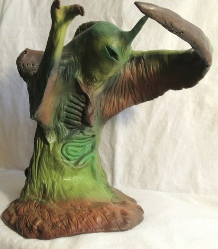 Ghoul Lord - Green/Brown figure by Velocitron. Front view.