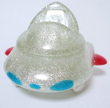 Kinohel UFO - Clear Lamé figure by P.P.Pudding (Gen Kitajima), produced by P.P.Pudding. Front view.