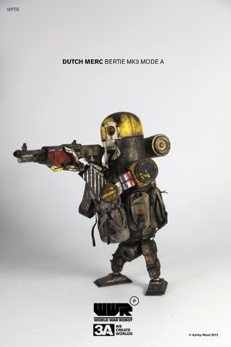 Dutch Merc Bertie Mk3 Mode A figure by Ashley Wood, produced by Threea. Front view.