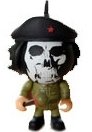 Dead Che - Chase figure by Frank Kozik, produced by Jamungo. Front view.