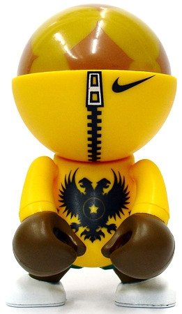 Mystery Figurine - Crazy Football Kid, Nike  figure, produced by Play Imaginative. Front view.