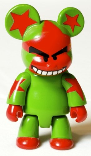 Emonster Bear S figure by Ian Christy, produced by Toy2R. Front view.