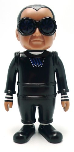 Oompa Loompa - VCD No.93 figure by Warner Bros. Entertainment Inc., produced by Medicom Toy. Front view.