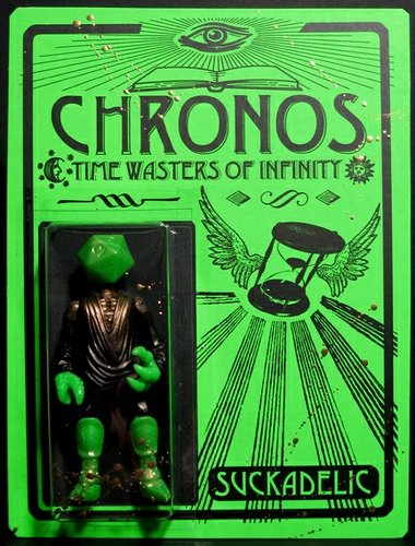 CHRONOS figure by Sucklord. Front view.