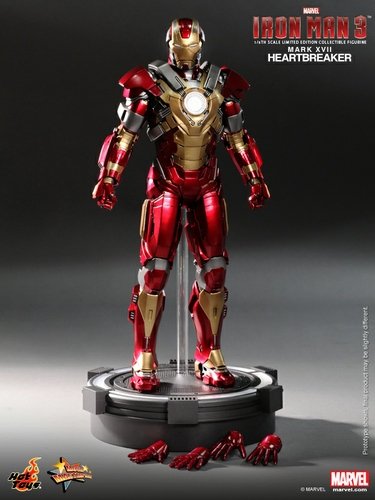 Iron Man 3: Heartbreaker (Mark XVII) figure, produced by Hot Toys. Front view.
