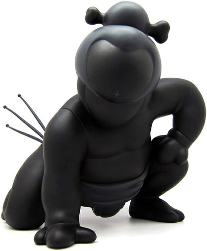 The Sumo figure by Arkiv, produced by Adfunture. Front view.