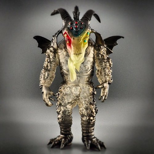 Bog Zeroth figure by Meta-Crypt (Brian Ewing X Hateball) X Critical Hit (Skinner), produced by Lulubell Toys. Front view.