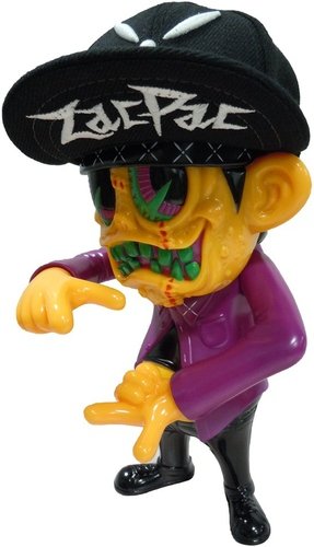 SKUM-kun Comes Out of Grave figure by Knuckle X Suicidal Tendencies, produced by Zacpac. Front view.