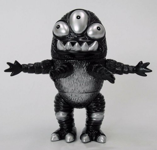 Spikewad - Black Hole Edition figure by Jeff Lamm, produced by Unbox Industries. Front view.