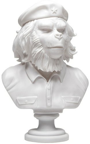 Rebel Ape Bust - White figure by Ssur, produced by 3D Retro. Front view.