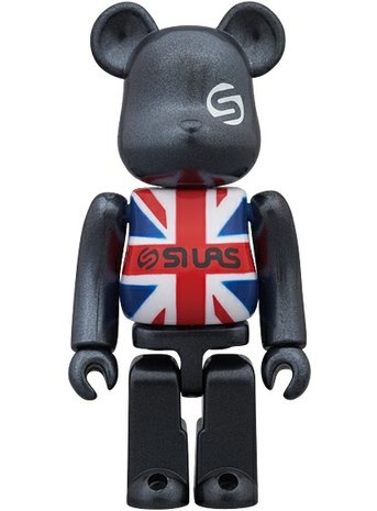 Union Jack Be@rbrick 100% - Black ver. figure by Silas, produced by Medicom Toy. Front view.