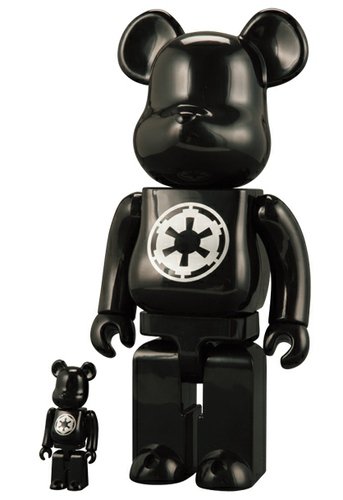 Empie Be@rbrick 100% & 400% Set - Medicom Toy 10th Anniversary Exhibition  figure by Lucasfilm Ltd., produced by Medicom Toy. Front view.