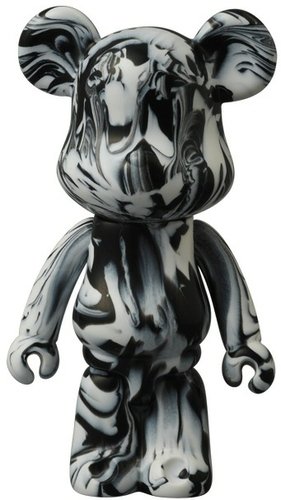 Kumabrick - White Marbled figure, produced by Medicom Toy. Front view.