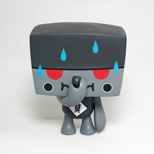 Mono Spicy Smery (Red Eyes) - TTF Exclusive figure by Devilrobots, produced by Phalanx Creative. Front view.