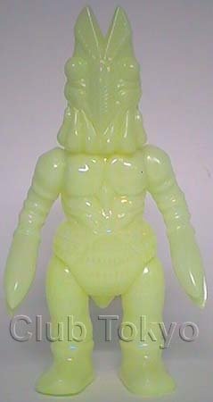 Baltan Seijin 2 Unpainted Glow-in-the-Dark Event Exclusive figure by Yuji Nishimura, produced by M1Go. Front view.