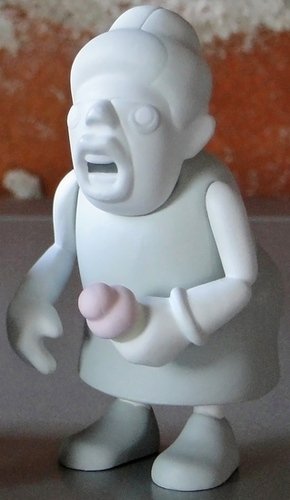 Granny figure by Derrick Hodgson, produced by Sony Creative. Front view.
