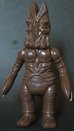 Baltan Seijin 2 Brown(Lucky Bag) Show Exclusive figure by Yuji Nishimura, produced by M1Go. Front view.
