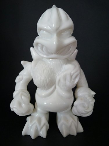 Zyurai Asu - Unpainted White (Pachi Summit) figure by Cronic, produced by Cronic. Front view.