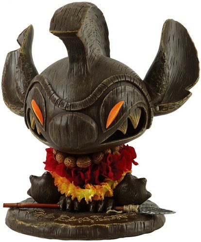 Tiki Stitch figure by Eric Tan, produced by Mindstyle. Front view.