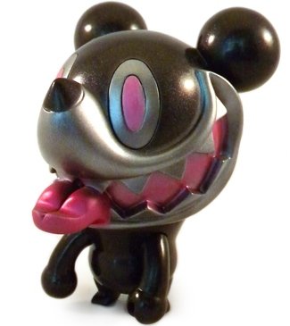 Black Crazy Kazu Mouse - Pink Eye figure by Touma, produced by Toumart. Front view.