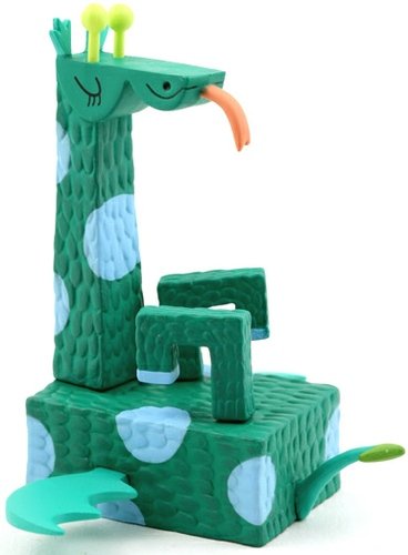 Giraffagon figure by Amanda Visell, produced by Kidrobot. Front view.