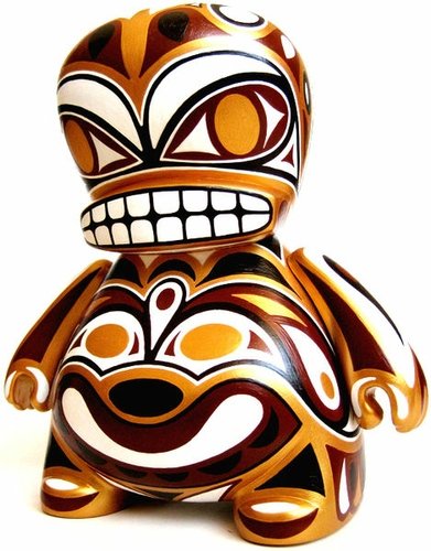 Totem Buddy  figure by Reactor-88. Front view.