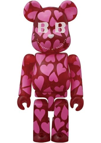 BABBI ♥ Be@rbrick 100% - Cuore Rosso figure by Babbi, produced by Medicom Toy. Front view.