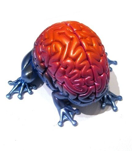 Jumping Brain Hp Resin B figure by Emilio Garcia. Front view.