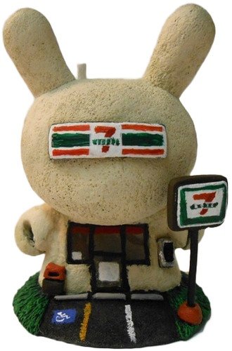 7-Eleven figure by Task One. Front view.