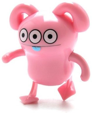 Peaco - Pink figure by David Horvath, produced by Pretty Ugly Llc.. Front view.