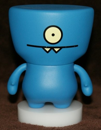 Uglydoll Wedgehead figure by David Horvath X Sun-Min Kim, produced by Critterbox. Front view.