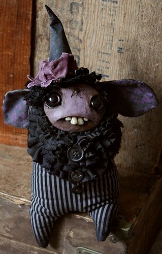 Plum Witch figure by Amanda Louise Spayd. Front view.