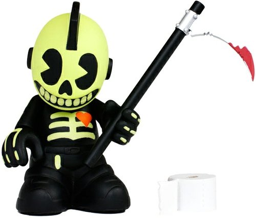 Don’t Fear the Reaper Bot figure by Kidrobot, produced by Kidrobot. Front view.