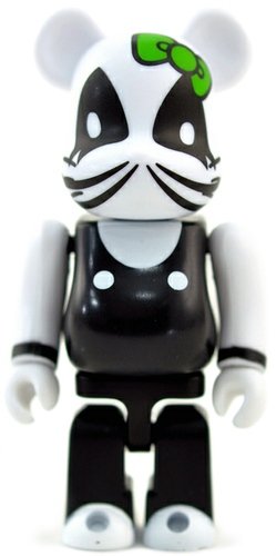 The Catman - KISS x Hello Kitty - Secret Cute Be@rbrick Series 25 figure by Sanrio, produced by Medicom Toy. Front view.
