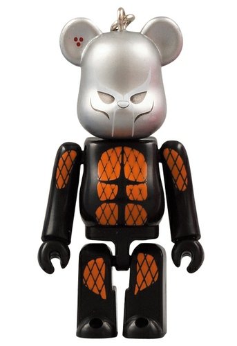 Predator 70% Be@rbrick   figure, produced by Medicom Toy. Front view.