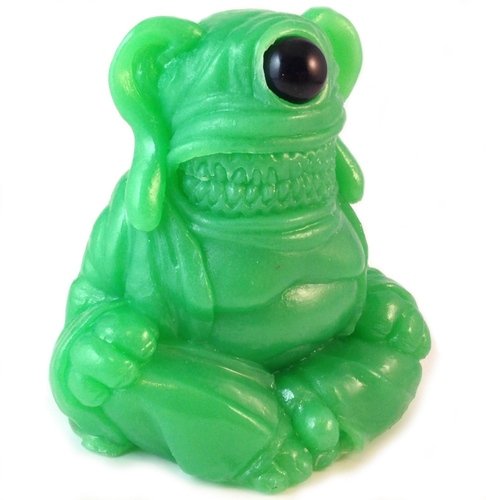 Meat Buddha - Jade figure by Motorbot, produced by Deadbear Studios. Front view.