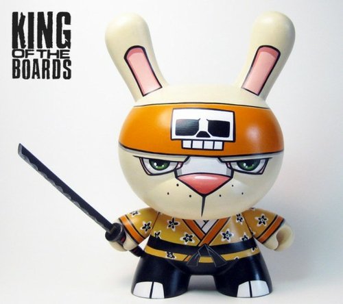 King of the Boards - Grimsheep  figure by Grimsheep. Front view.